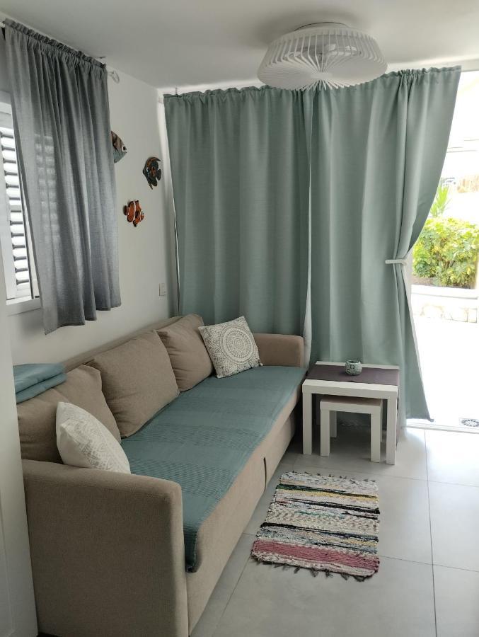 Isabel Del Mar Apartment San Bartolomé Екстериор снимка